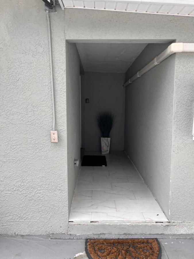 Casa Familia Martino 5 Apartment แทมปา ภายนอก รูปภาพ