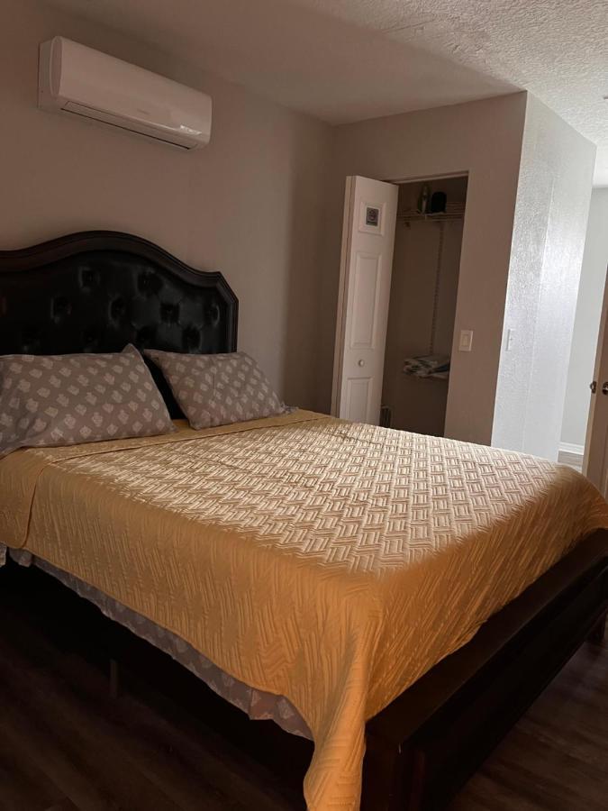 Casa Familia Martino 5 Apartment แทมปา ภายนอก รูปภาพ